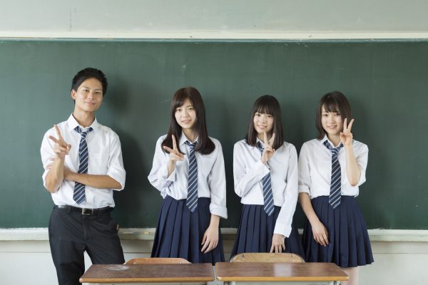 Mẫu đồng phục học sinh Nhật